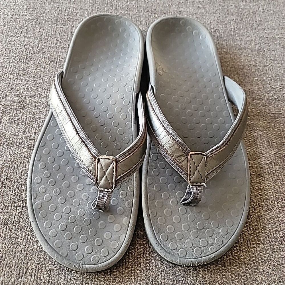 Vionic High Tide Beige Gray Thong Platform Wedge Flip Flop Sandal Womens Size 11